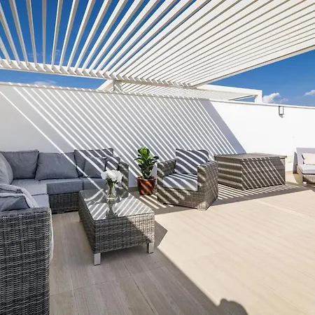 Апартаменты Lab-modern Penthouse San Pedro Center